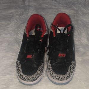 Nike Jordan Kids Black and Red Sneakers with Patterned Toe